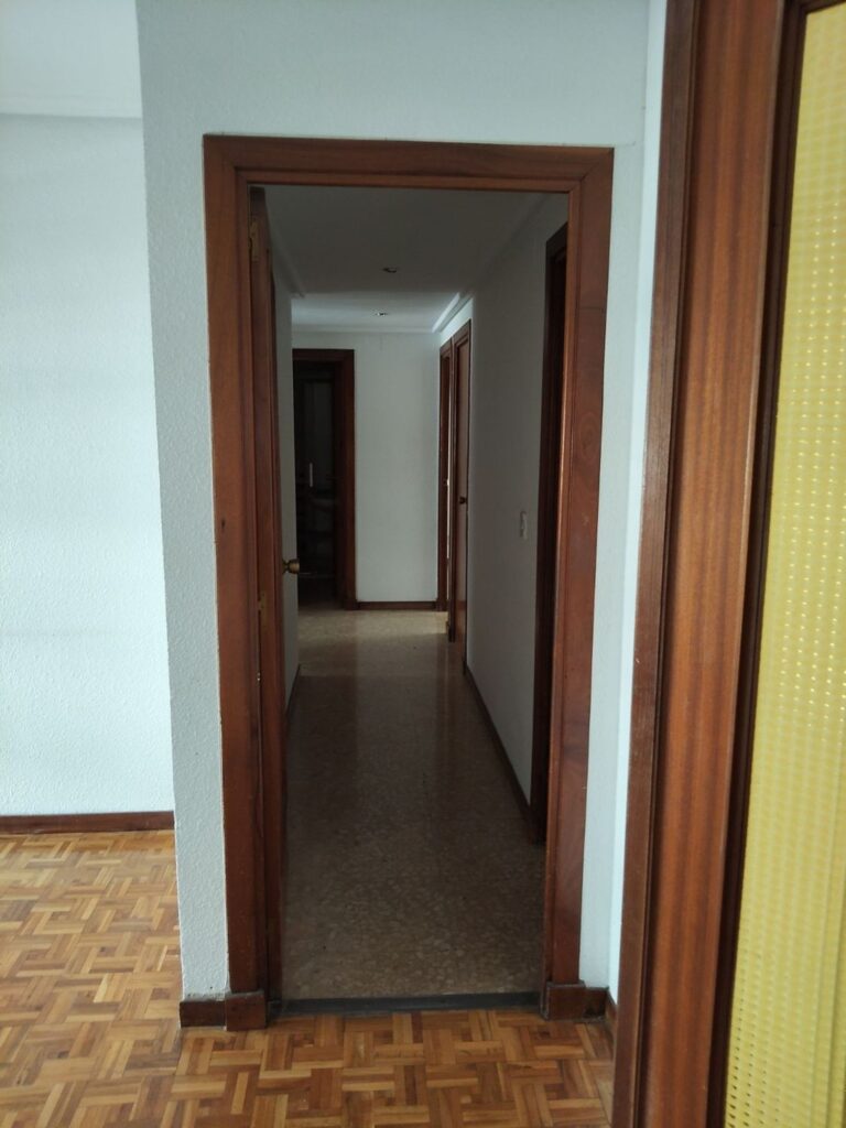 1429427296