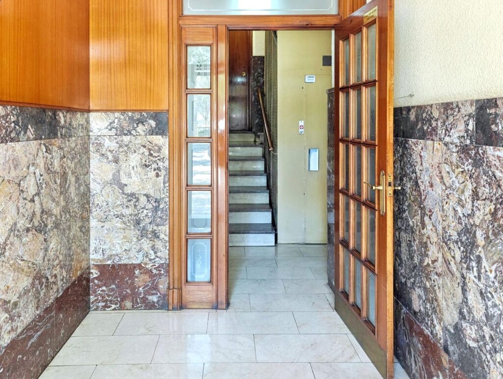 1446265657