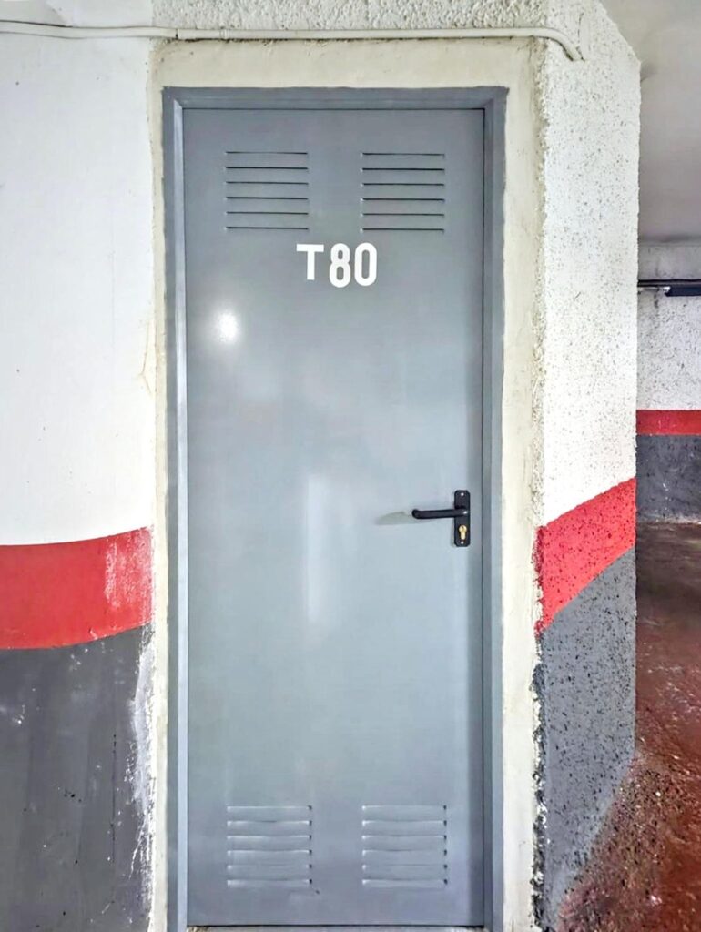 1446279107