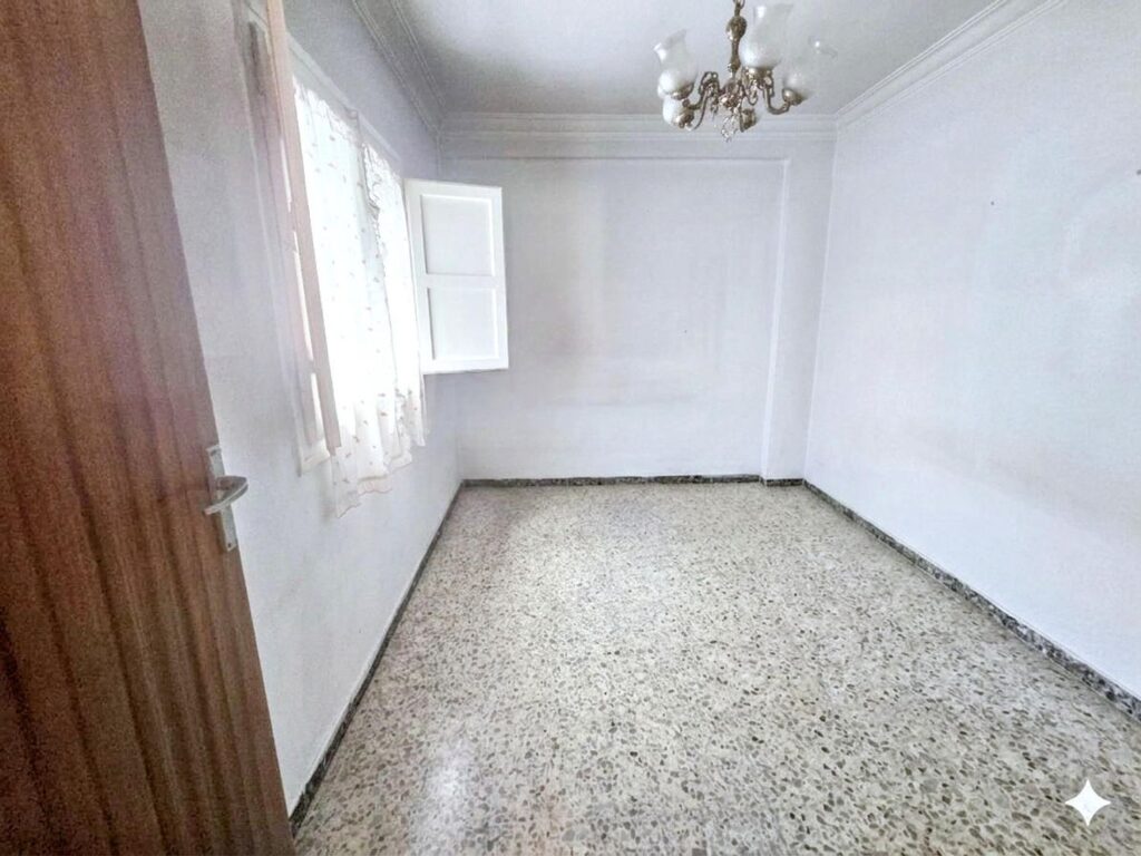 1448077760
