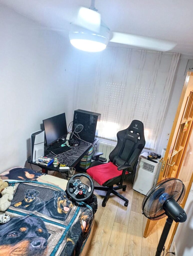 1453454059