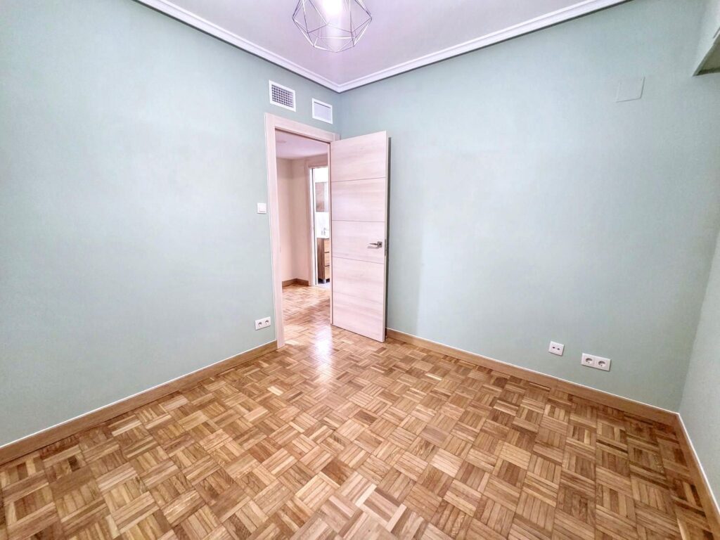 1457520324